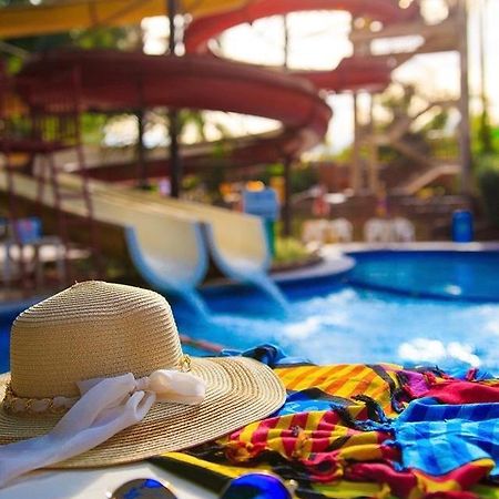 Hotel Golden Dolphin Com Cafe Da Manha! Piscinas 24H Caldas Novas Exteriér fotografie
