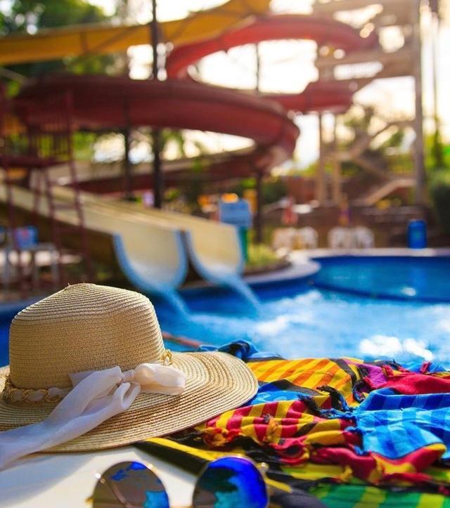 Hotel Golden Dolphin Com Cafe Da Manha! Piscinas 24H Caldas Novas Exteriér fotografie