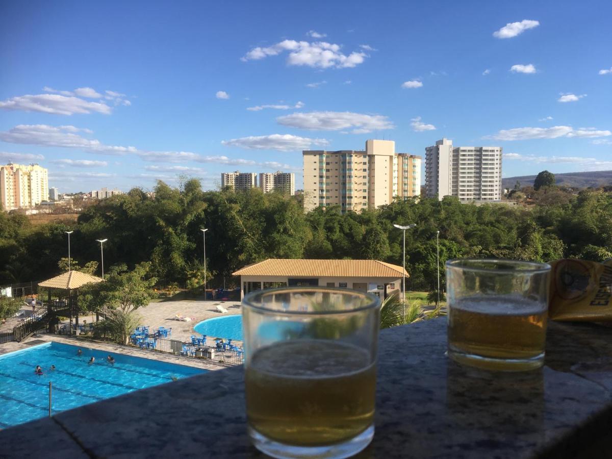 Hotel Golden Dolphin Com Cafe Da Manha! Piscinas 24H Caldas Novas Exteriér fotografie